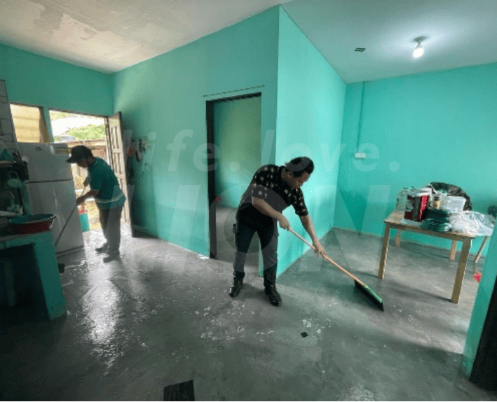 Assistance for Lion Employees Affected by Flash Floods